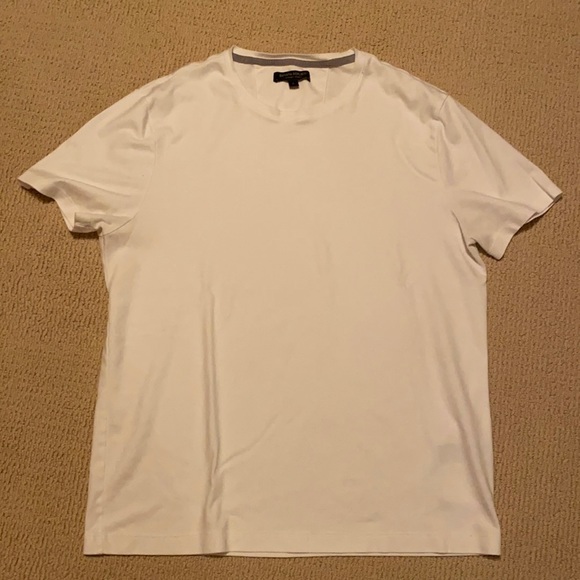 Banana Republic men’s Luxury Touch T-shirt